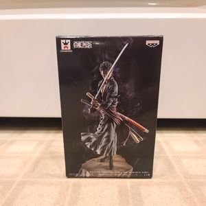 Roronoa Zoro Figure New in Box